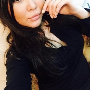                     JulianaB                
