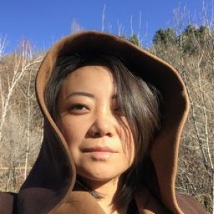                    Annafrozen                